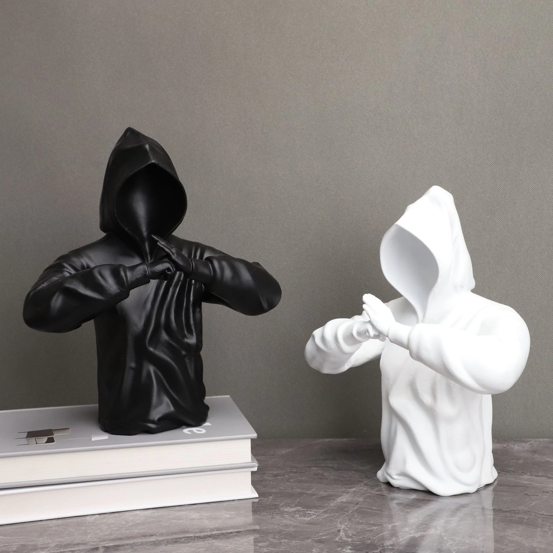Silent Hood - Image 4