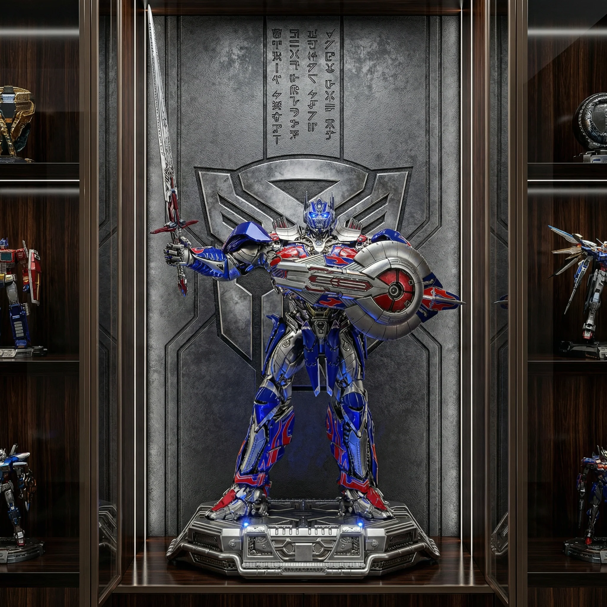 Optimus Prime : Limited Edition Collectible 60cm Statue - Image 3