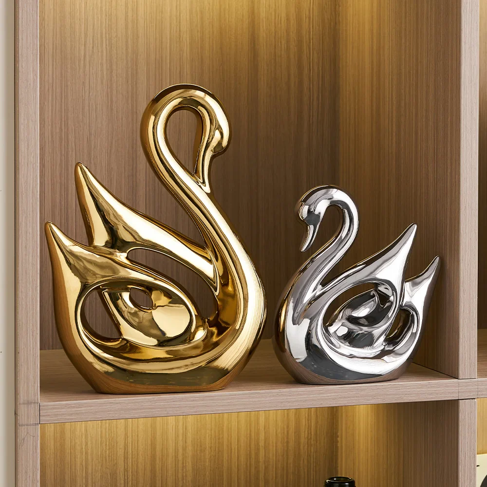 The Golden Swan - Image 4
