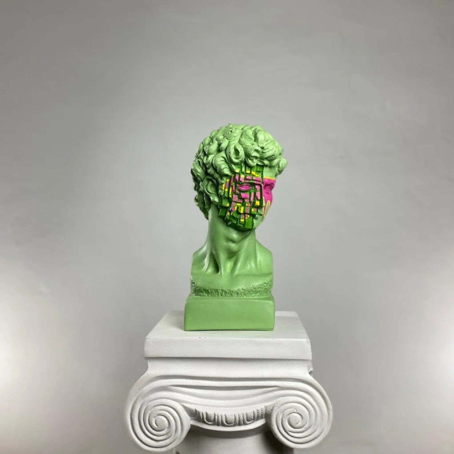 The Green Giant - Image 2